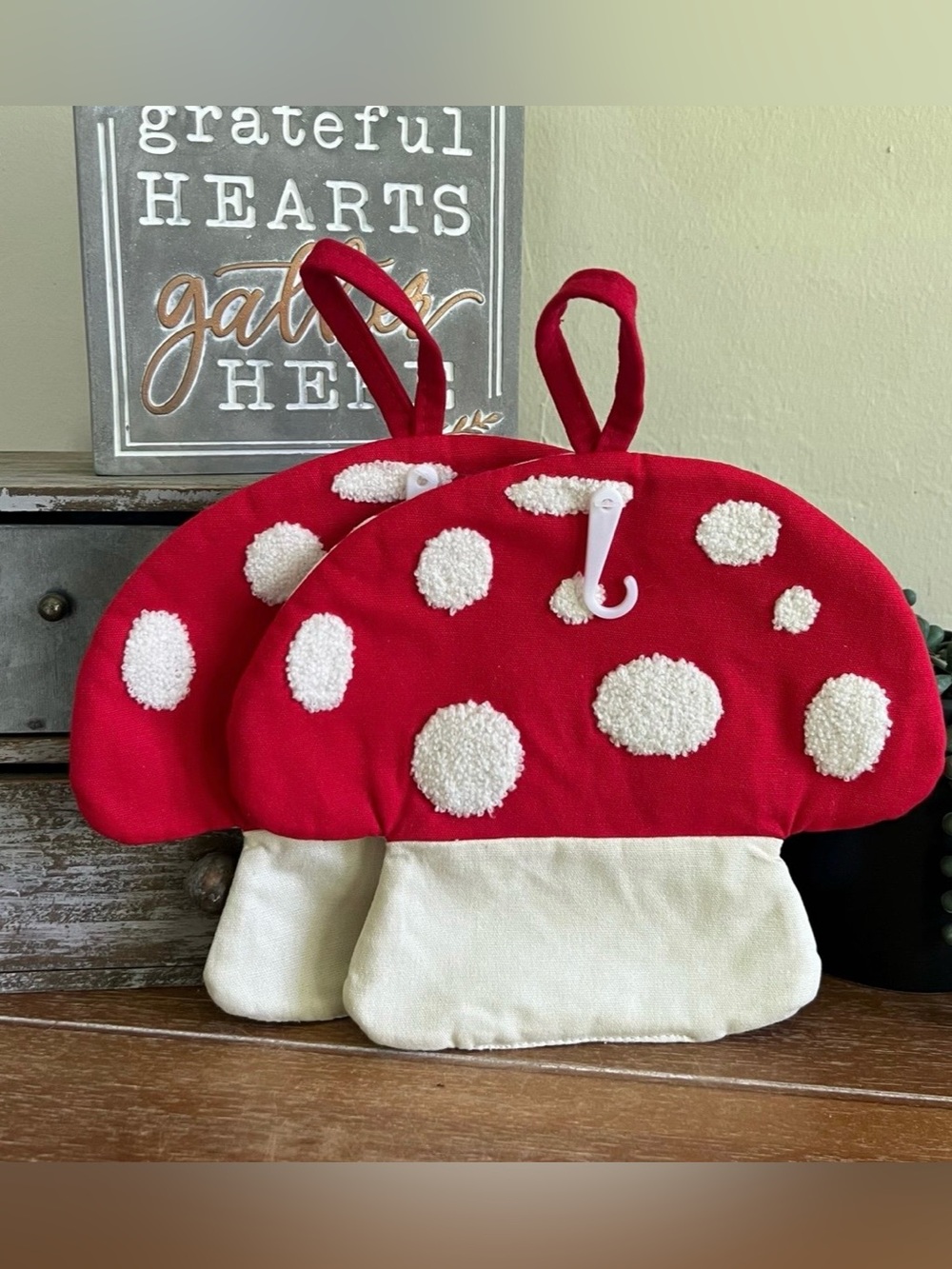 New Boho Mushroom Pot Holder Set